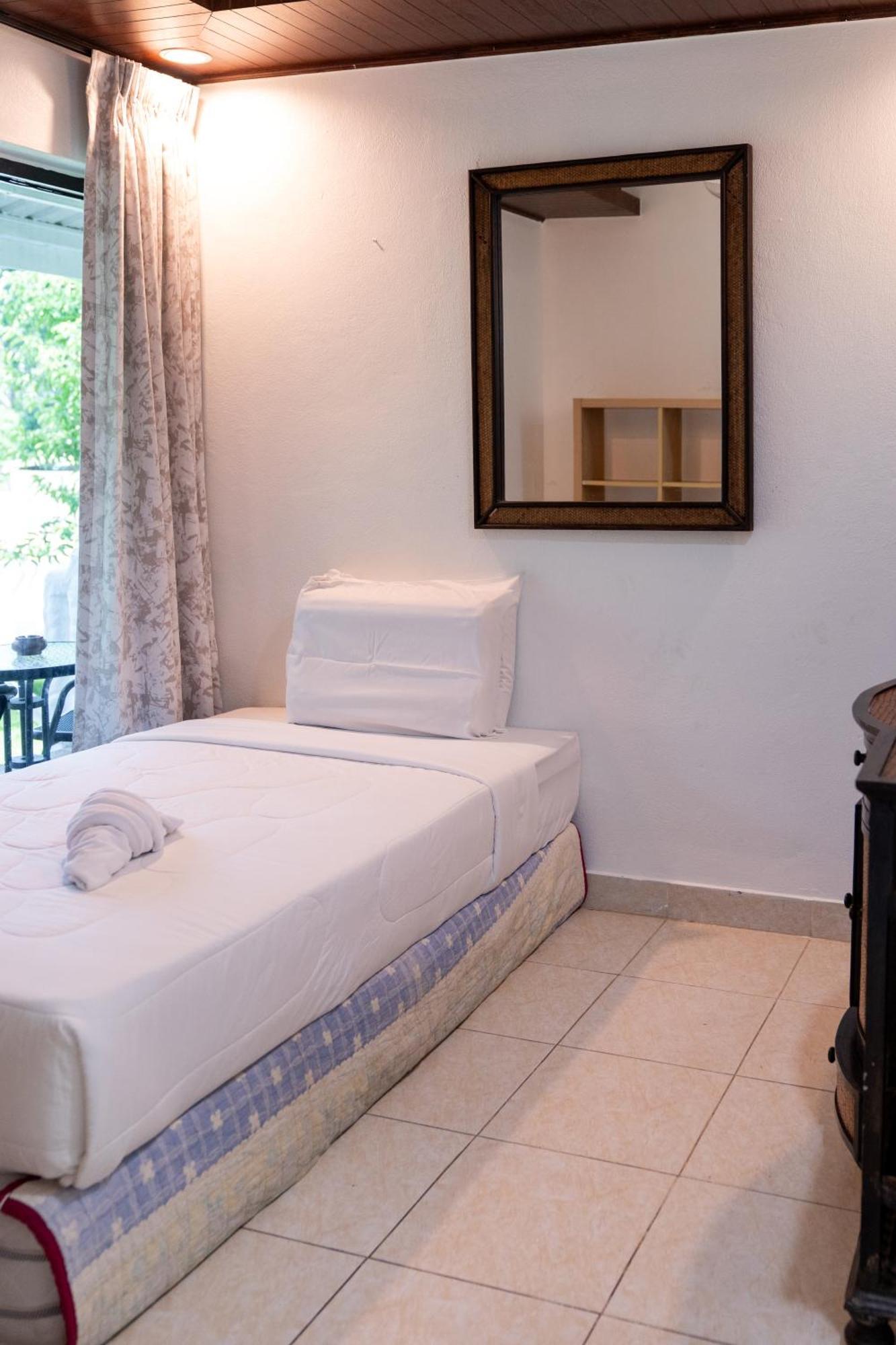 Koh Samui Resort & Restaurant Taling Ngam Beach Стая снимка